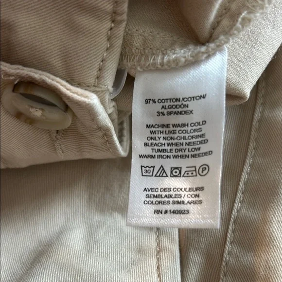 LOFT Beige Khaki Monroe 6” NWT Shorts Classic Cotton Blend - Picture 5 of 5